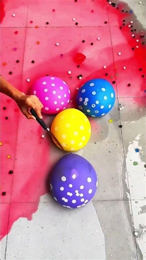 balloon blast, black red pink green yellow purple 💜 #satisfying #poppballons #balloon #pop #shorts
