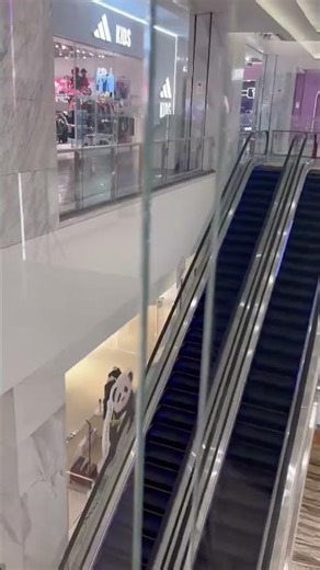 Empty Mall in Chengdu's Massive Global Center Amid Economic Slump #china #economy #ccp