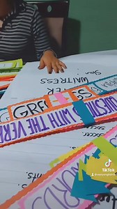 135K views · 10K reactions | Por si no sabías, he creado un curso completo de inglés gratis y lo dicto en vivo todos los LUNES, MIÉRCOLES y VIERNES 07:00pm Ojalá lo aprovechen chicos, lo hago con mucho cariño ❤️ (Serán 365 clases gratis) Sí dura 1 año, porque lo bueno no es inmediato toma tiempo y esfuerzo. Puedes comenzar hoy‍ (link aquí) ⬇️ https://youtube.com/playlist?list=PLZpSrH0_JyRMVwmu8wa5O-a3fNP66Rj7P&si=xpPaePCWUS36ArFy | EasyEnglish TV | Facebook