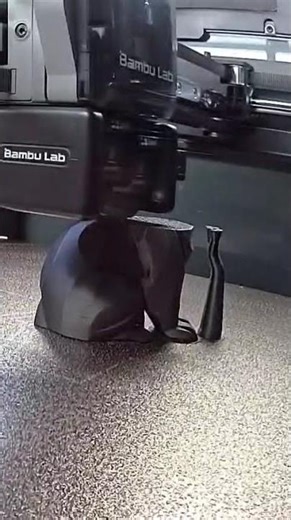 New Capybara figurine test print | Bambu labs H2D printer.