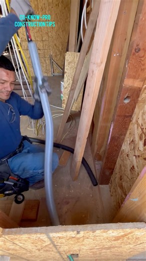 ⭐️All electricians should have this tool game changer👍#shorts