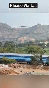 NORMAL V S DOUBLE STACK CONTAINER india Railway #railway #train #railwayinfrastructure #monster