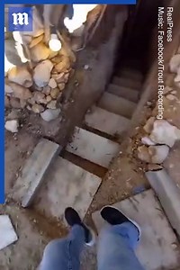 Now that's a real caveman! 😱 via Realpress.az | Daily Mail Video