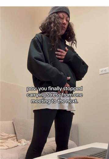 Ten minutes of somatic shaking to reset and refocus. #nervoussystem #nervoussystemhealing