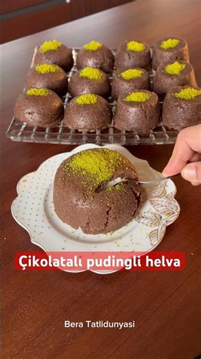 Bera Tatlidunyasi 🥰 Chocolate Semolina Halva with Pudding 🥰. #halvarecipes #chocolate