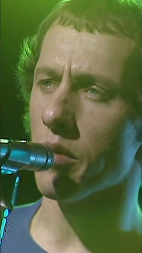 Dire Straits performing 'Lions' in their first ever TV performance in 1978