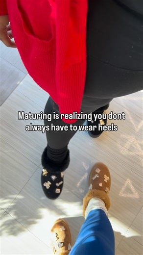 Women’s Shoes & Handbag | Sole Crush Shoes® on Instagram: "Just girls being girls 💕 It's clog szn, grab yours today!"