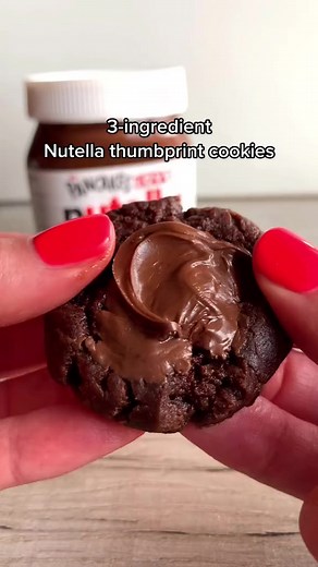 646K views · 8.2K reactions | 3-ingredient Nutella microwave cookies #cookies #nutella #chocolate #tiktokfood #foodtok | Xaviera Hayes | Facebook