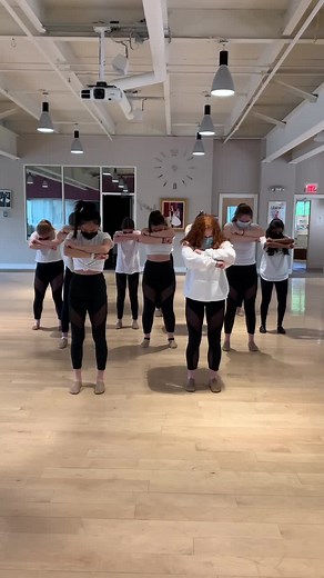 BOSS LADIES!!! #danceteam #dancemoms #bossladies #fyp #HoldMyMilk #InTheHeightsChallenge