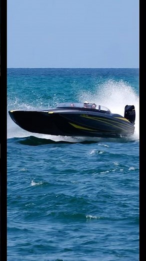 Awesome MTI Cat performance at the Haulover Inlet