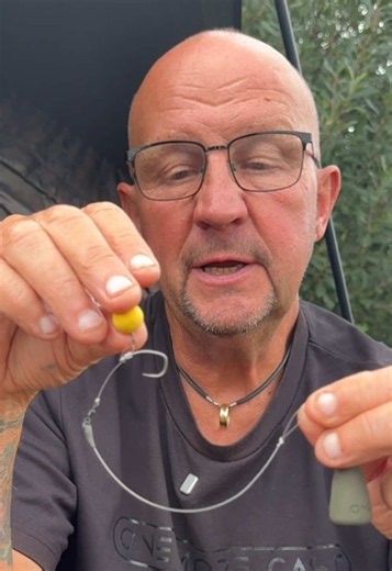 Ian Russell's Flick Rig: The Ultimate Carp Fishing Rig Guide 🪝
