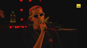 So eine feine Live-Version von Mavi Phoenix mit "Love Longtime" auf der FM4-Planet.tt-Bühne am Donauinselfest ❤ | radio FM4