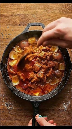 Creamy Butter Chicken with Soft Roti 🍛🥘🍗