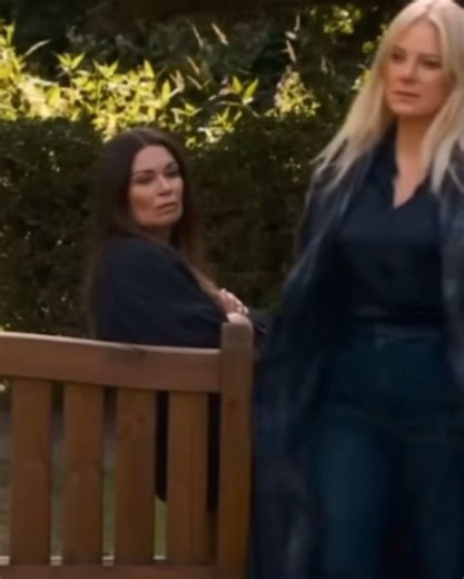 Lisa defending Carla 🥹 #fyp #viral #carlaconnor #swarla #lisaswain