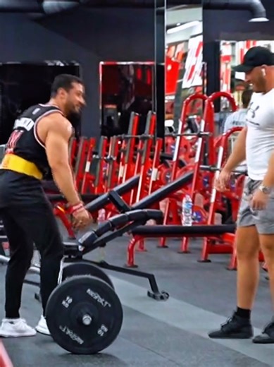 Anatoly's Shocking Gym Prank Experience