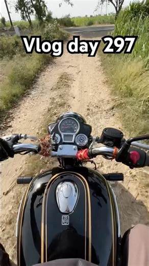 Short #video #shortsfeed #minivlog #youtube #travelblog #vlog #viral #ytshorts #comment #live #yt