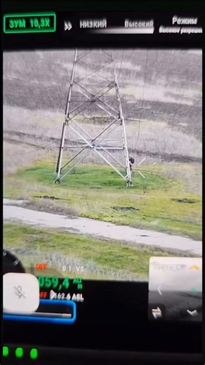 RT @branaf0: russian soldier dodges two FPV drones but the third one was fatal!