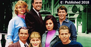 Tim O’Connor, Complex Resident of ‘Peyton Place,’ Dies at 90