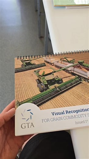 What a blast from the past. Our very first Western star that we did up and to this day this particular pic still keeps getting used. Tough truck, ripper shot. | G & B Haulage