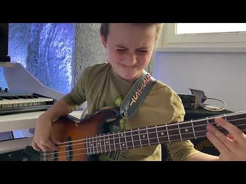 AronTheBassist - Love Theory (Kirk Franklin bass cover)