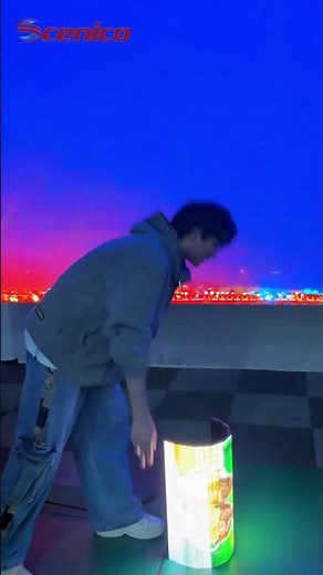 It’s our LED rolling screen, super flexible and super thin #ledscreen #leddisplay #technology