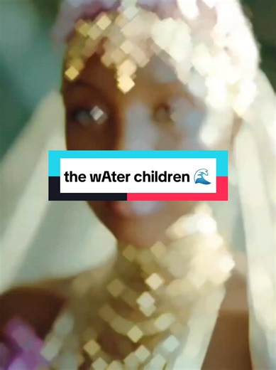 oopsy 🥹🤗, I was completely drawn by my own creativity mostly by the hypnotic voices , nearly forgot to post and it was the call that was magical, couldn't thank you enough beautiful @Ancient Mother_Official🐚🌊⛈️ who is behind this beautiful melody. mesmerising and short of words. 🥰🥰🥰#orisha ###fyp #ancestors #yemaya #oshun