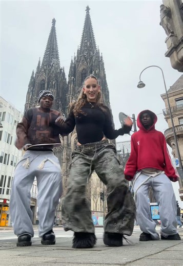 Dance Challenge with Diazo and Wizzy: Amapiano Vibes