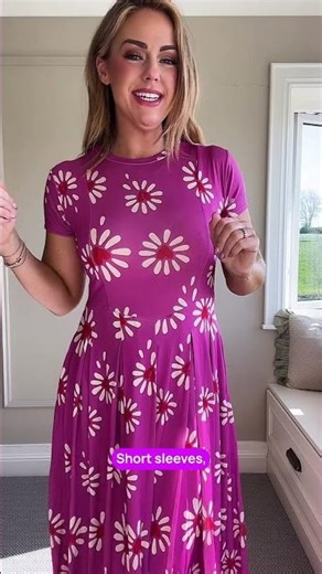 Caoimhe Styles the Polly Dress with Ease