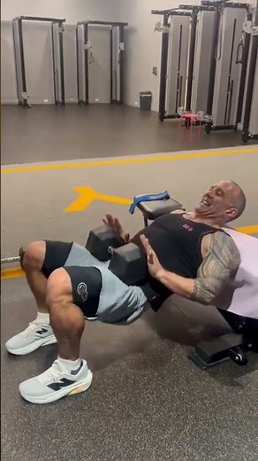 Dumbbell hip thrust