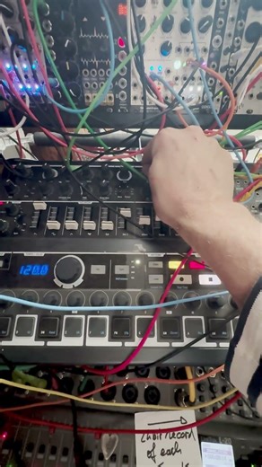 Tweaky 005 - Arturia Minibrute 2S