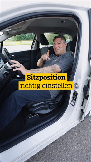 So sitzt ihr sicherer hinter dem Steuer! 🚗 #adac #shorts