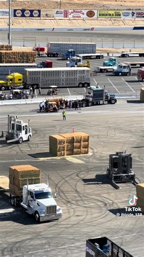 The countdown is ON! Just one week until check-in for the 10-4 Trucker Rodeo & Show at Kern Raceway! 🏁 We’re throwing it back to last year with this awesome clip courtesy of JB Wright — and if you thought that was wild, wait ‘til you see what’s coming this year. Louder contests, more action, and one unforgettable weekend! Don’t miss your chance to be part of it — check-in starts next Friday! 🚛🔥 #104TruckerRodeo #KernRaceway #CountdownToTheShow #TruckerLife #TruckShow #truckerrodeo2025 #104mag