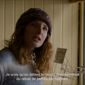 Ça, c'est ce qu'on appelle du "cinéma de terrain". ✊ "Les Petites Victoires" de Mélanie Auffret avec Michel Blanc, Julia Piaton, Lionel Abelanski et Marie Bunel, au cinéma le 1er mars prochain. 💛 — http://bit.ly/3R8fMIt | SensCritique
