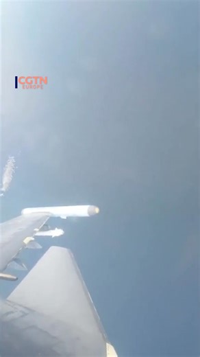 Cockpit footage shows a Russian Su-30SM fighter jet flying at low altitude and dropping an unguided cluster bomb on a Ukrainian unmanned surface vessel in the Black Sea — an unusual tactic for countering sea drones. Analysts say the use of RBK-500 cluster munitions increases the chance of disabling small, fast-moving targets, even with limited accuracy. The video suggests Russian naval aviation is experimenting with available weapons amid a lack of specialized air-launched systems for combating 
