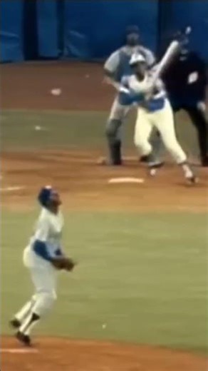 TBHF: Hammering Hank Aaron hits HR 715 breaking Babe Ruth's Home Run Record!!