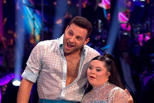 Strictly Come Dancing's Ellie Goldstein breaks silence after fans spot 'upset'
