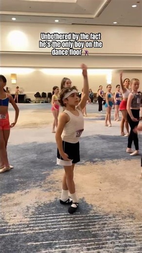 😱Brody Dances Like No One’s Watching! #dancer #dancing #shorts