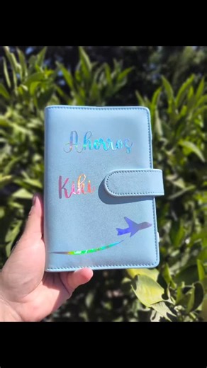 DiseñArte Spa on Instagram: "Cover de ahorro tamaño A5 ideal para lograr todos tus proyectos este año y hacerlo de una manera entretenida y organizada. Este cover te asegura llegar a la meta si eres constante en un plazo predeterminado. Ya no hay excusas para ahorrar. Tus consultas al wsp +56935716299"