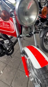 3.4K views · 112 reactions | Impecable Esta moto no es 2026 es de 1972 | Musingo Stunt | Facebook