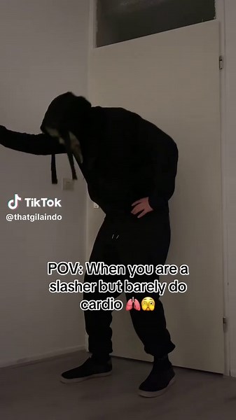 Ghostface Cosplay: A Slasher's Cardio Challenge