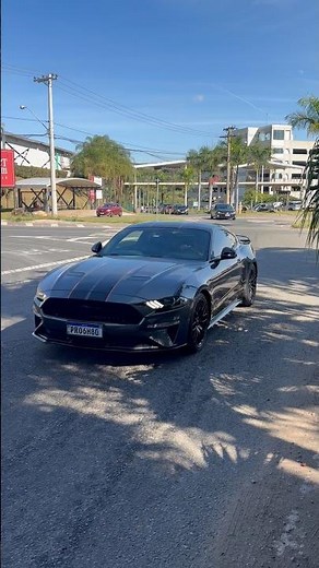 FORD MUSTANG GT, VW GOLF GTI e VW UP TSI