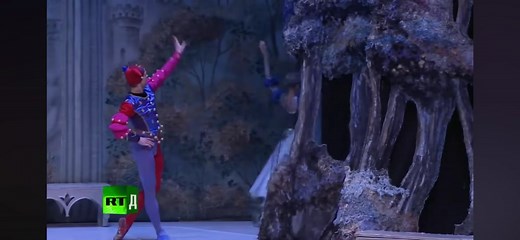 ballet is full of mistakes! #fypシ゚viral #ballet #xyzbca #viral #ballerina #balletcore #balletdancer #balletclass #balletclass #russianballet #russianballettheater #balletinspiration #littleswans