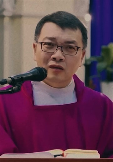 Em bé giàu tình yêu thương trong cuộc sống