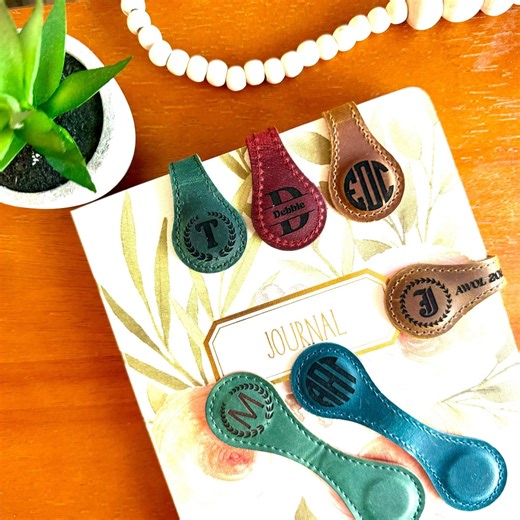 Personalized Leather Magnetic Bookmark, Handmade Book Lover Gift - Etsy