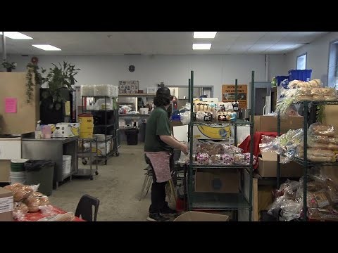 VIDEO:  Dew Drop Inn prepares for annual Christmas dinner