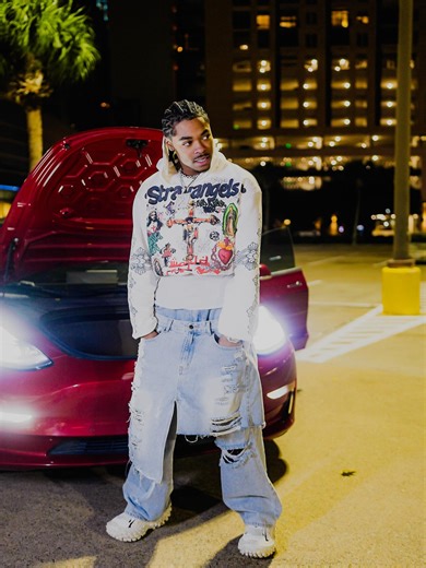 Chris Gone Crazy💔 RatedR | Cool back then but you don’t know the NEW ME💯 Announcing ‘NEW ME’ Music Video Drop Date This Week🔥 📸 - @nickthesoul Jacket -... | Instagram