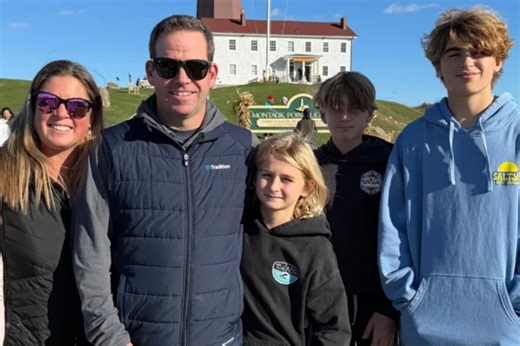 Long Island ‘sports dad’ brutally attacked over measly $20 outside NYC’s Beacon Theatre