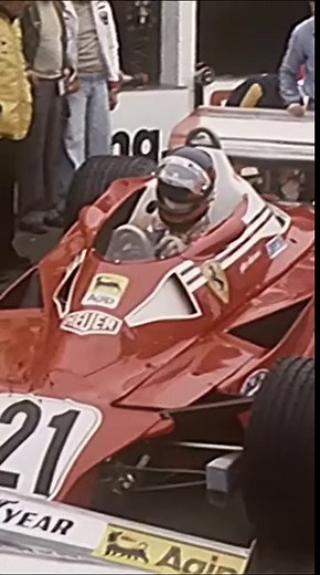 234K views · 2.8K reactions | En octobre 1978, le pilote Gilles Villeneuve devenait le premier Canadien (et le seul) à remporter le Grand Prix de formule 1 à Montréal. Voici Gilles Villeneuve en 1977 alors qu’il venait de se joindre à l’écurie Ferrari. #archivesrc #radiocanada #archives #courseautomobile #ferrari #gillesvilleneuve | Les Archives de Radio-Canada | Facebook