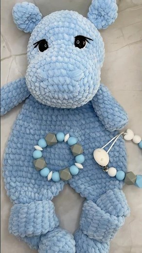 Crochet Hippo Snuggler #crochet #amigurumi #handmade #snuggly #diy #crochettutorial #crocheting