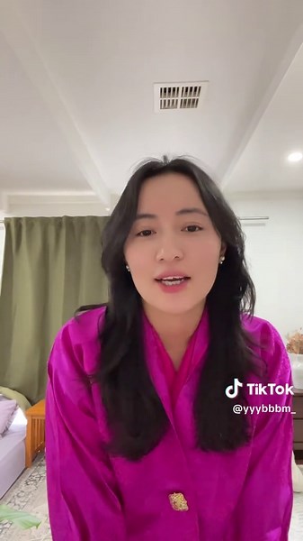 Korean Fashion Styles with Elana